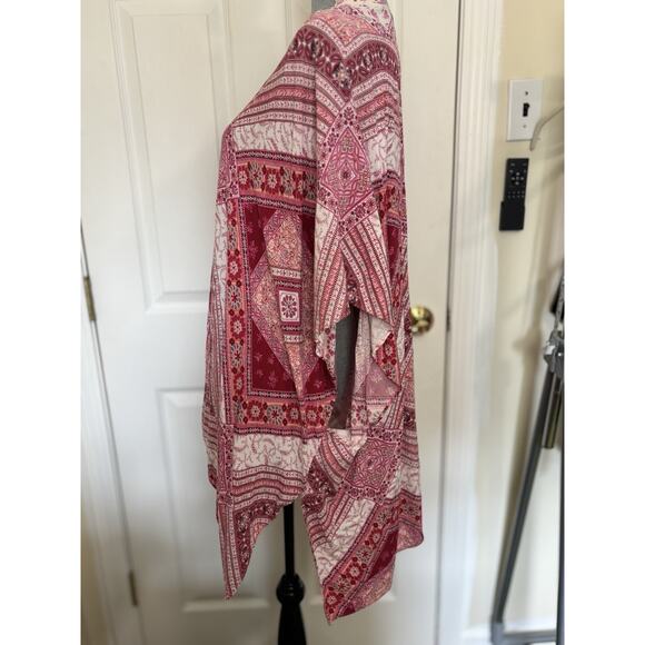 Altar’d state Red Pink Boho Kimono Size Small Medium Paisley Floral Cover Up - Picture 2 of 6